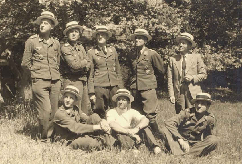 3 Herbert &#38; fellow pilots