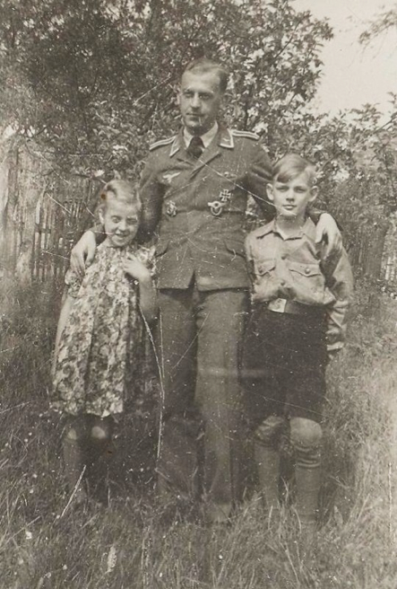 8 Ursula, Herbert &#38; Horst 1944